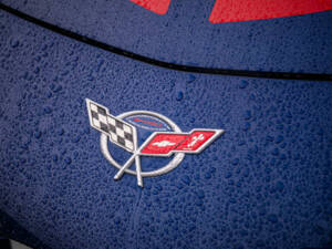 Image 27/34 of Chevrolet Corvette (2004)