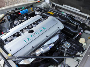Afbeelding 41/50 van Jaguar XJS 4.0 (1995)