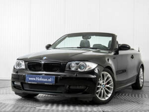 Bild 3/50 von BMW 125i (2009)