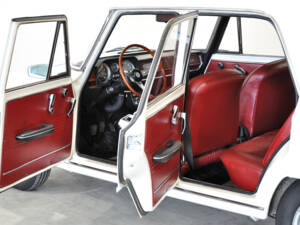 Image 17/63 of Alfa Romeo Giulia 1600 Super Biscione (1969)