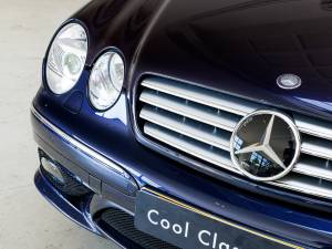 Image 23/38 of Mercedes-Benz CL 55 AMG (2003)