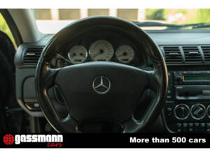 Afbeelding 14/15 van Mercedes-Benz ML 55 AMG (2000)