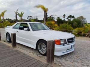 Image 47/65 of Mercedes-Benz 380 SEC (1985)