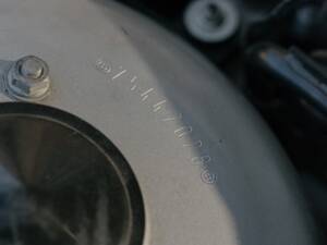 Image 137/185 of BMW Z8 (2001)