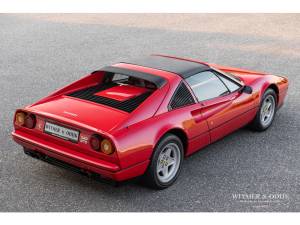 Image 6/35 de Ferrari 328 GTS (1986)
