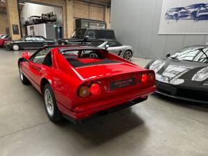 Bild 6/22 von Ferrari 328 GTS (1987)