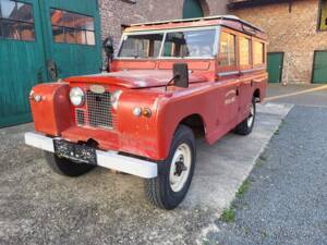 Image 3/52 de Land Rover 109 (1962)