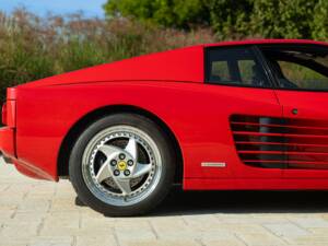 Imagen 29/50 de Ferrari 512 M (1996)