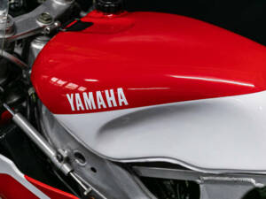 Image 4/28 of Yamaha DUMMY (1991)