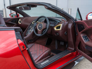 Immagine 37/70 di Aston Martin Vanquish Zagato Volante (2017)