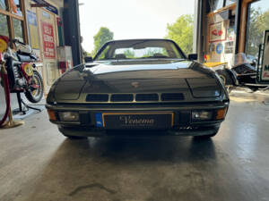 Image 2/18 of Porsche 924 Turbo (1981)