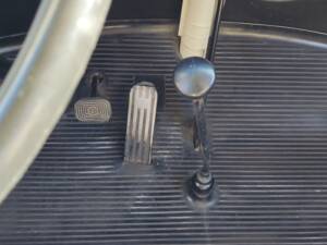 Bild 66/98 von Volkswagen T2b Kastenwagen (1979)
