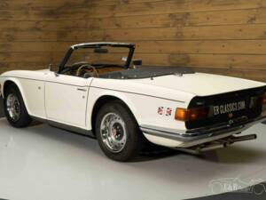 Afbeelding 8/19 van Triumph TR 6 PI (1973)