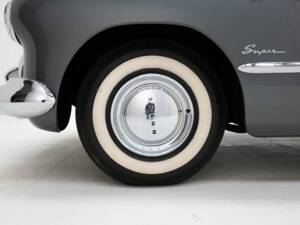 Image 8/15 of Buick 50 Super (1949)