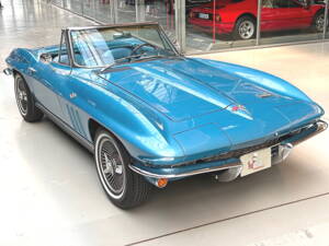 Immagine 10/41 di Chevrolet Corvette Sting Ray Convertible (1966)