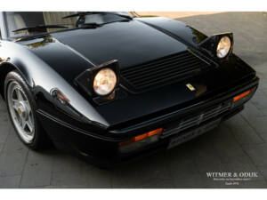 Image 26/41 de Ferrari 328 GTS (1989)