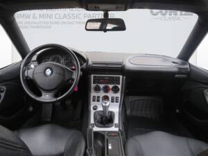Image 14/16 de BMW Z3 Coupé 3.0 (2002)