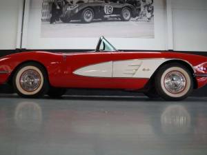 Bild 3/50 von Chevrolet Corvette (1958)