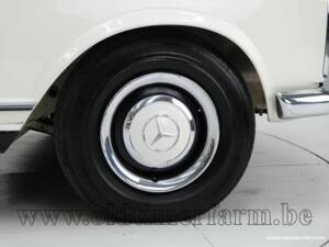 Immagine 11/15 di Mercedes-Benz 280 SL (1969)