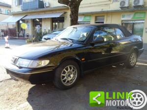 Bild 3/10 von Saab 900 2.0i (1996)