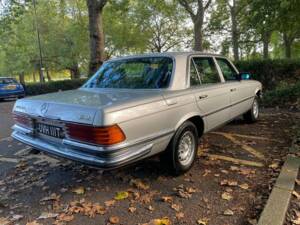 Image 9/50 de Mercedes-Benz 450 SEL 6,9 (1978)