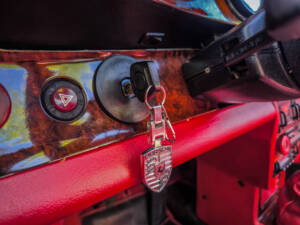 Image 13/36 of Porsche 911 Carrera 3.2 (1985)