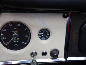 Image 27/91 of Jaguar XK 150 OTS (1958)