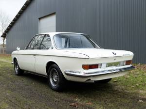 Image 5/49 of BMW 2000 CS (1967)