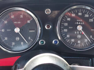 Image 6/33 of Alfa Romeo Spider 1300 (1976)