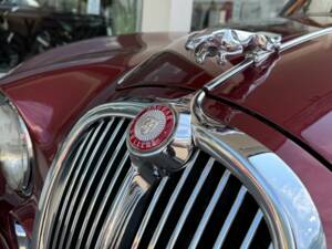 Image 10/25 de Jaguar S-Type 3.8 (1965)