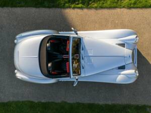 Image 35/50 of Morgan Aero 8 (2016)