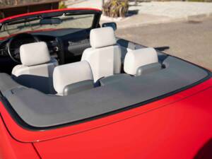Bild 30/92 von BMW 325i (1994)