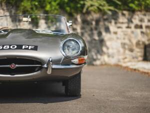 Image 20/50 of Jaguar Type E 3.8 (1963)