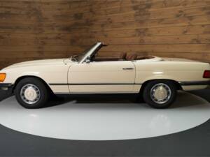 Image 3/8 of Mercedes-Benz 350 SL (1972)