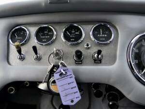 Bild 46/50 von Daimler SP 250 (1963)