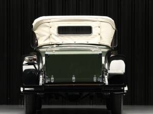 Image 9/21 of Packard Twin Six (1928)