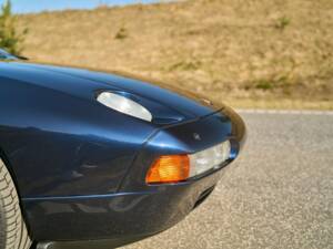 Bild 15/50 von Porsche 928 GTS (1992)