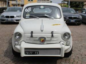 Image 2/7 of Abarth Fiat 850 TC (1964)