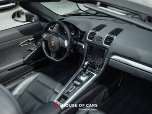 Image 28/48 of Porsche Boxster (2015)