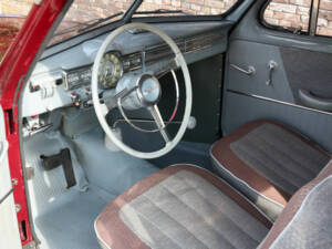 Bild 30/50 von Volvo PV 444 (1955)