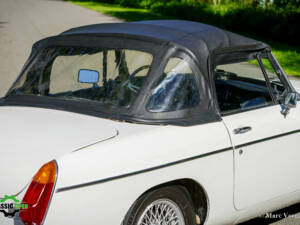 Bild 37/47 von MG MGB (1970)