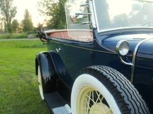 Image 13/31 of Ford Modell A Phaeton (1931)