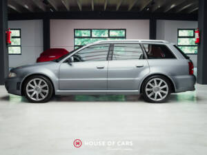 Image 10/25 de Audi RS4 Avant (2001)