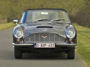 Bild 34/50 von Aston Martin DB 6 Vantage Volante (1969)