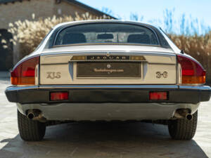 Image 6/41 of Jaguar XJ-S 3.6 (1990)