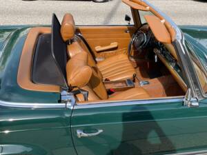 Image 2/69 de Mercedes-Benz 280 SL (1971)