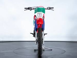 Image 2/9 of Honda DUMMY (1989)