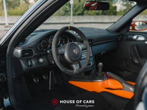 Image 28/48 of Porsche 911 GT3 RS (2008)