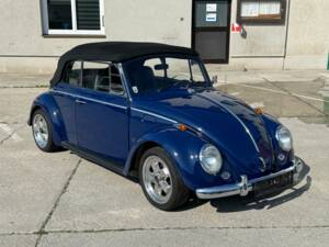 Image 2/48 of Volkswagen Beetle 1500 (1968)