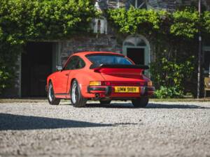 Afbeelding 10/50 van Porsche 911 SC 3.0 (1983)